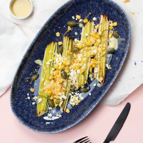 Sałatka z pora. Sałatka z porem. Salatka z porem. Sałatka porowa z jajkiem (fot. Paulina Czyżewska)