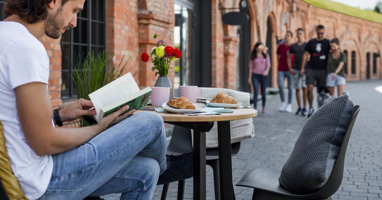 Kompleks restauracyjny niedaleko miasteczka wilanów, nowe miejsce na gastronomicznej mapie warszawy (fot. materiały prasowe Fort 8)