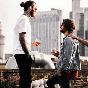 Ludzie na dachu (fot. materiały prasowe)