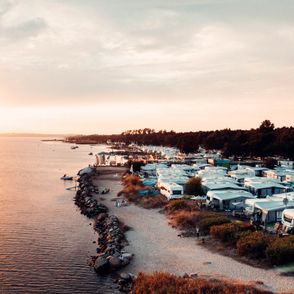 Chałupy 6, wyjazd nad morze, kemping, spokojne wakacje, wypoczynek (fot. Slow Polska)