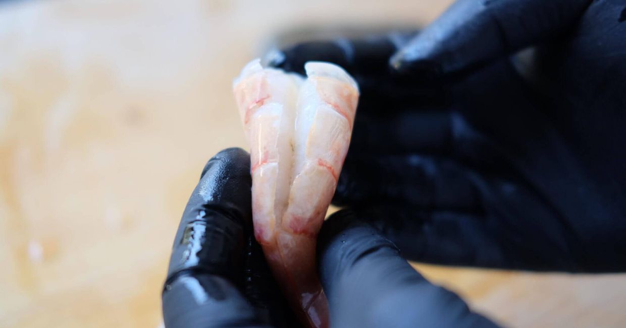 krewetki, jak kupić krewetki, jak wybrać krewetki, krewetki mrożone, kukbuk krewetki, Tomek Zielke